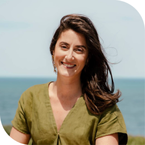 CAMILLE BUSSON THOMPSON, Transformational & Holistic Coach